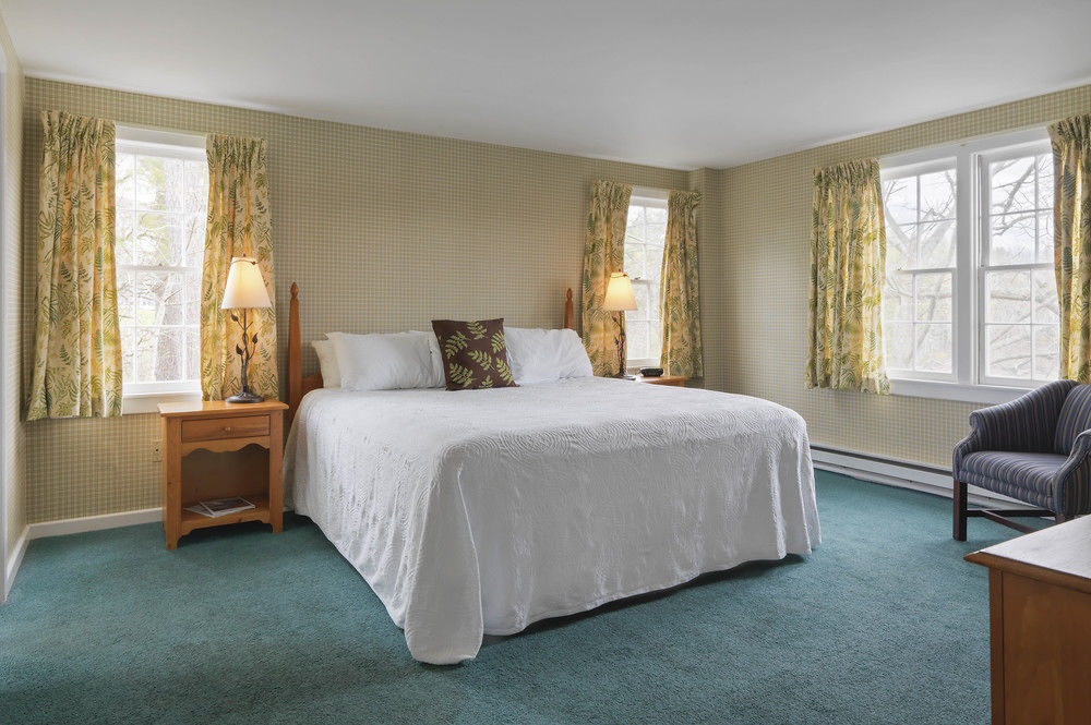 Basin Harbor Hotel Vergennes Exterior photo